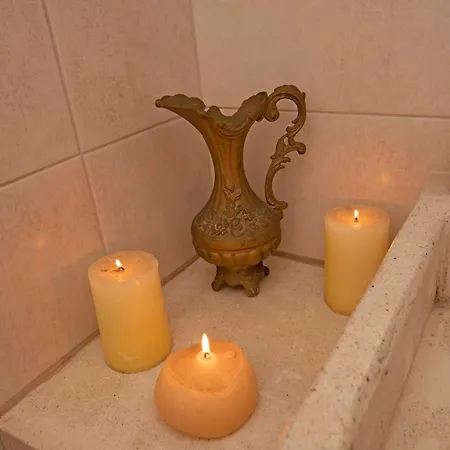 Arionos - Old Town Apartman *