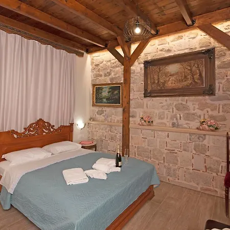 Arionos - Old Town * Rhodes City